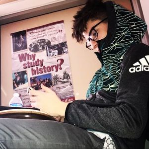 Meet your Posher, Josh